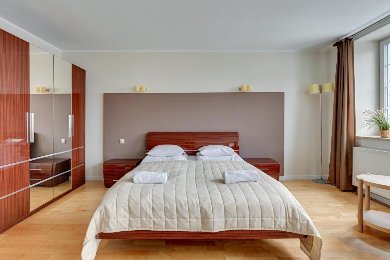 Old Town Apartments Гданск Екстериор снимка